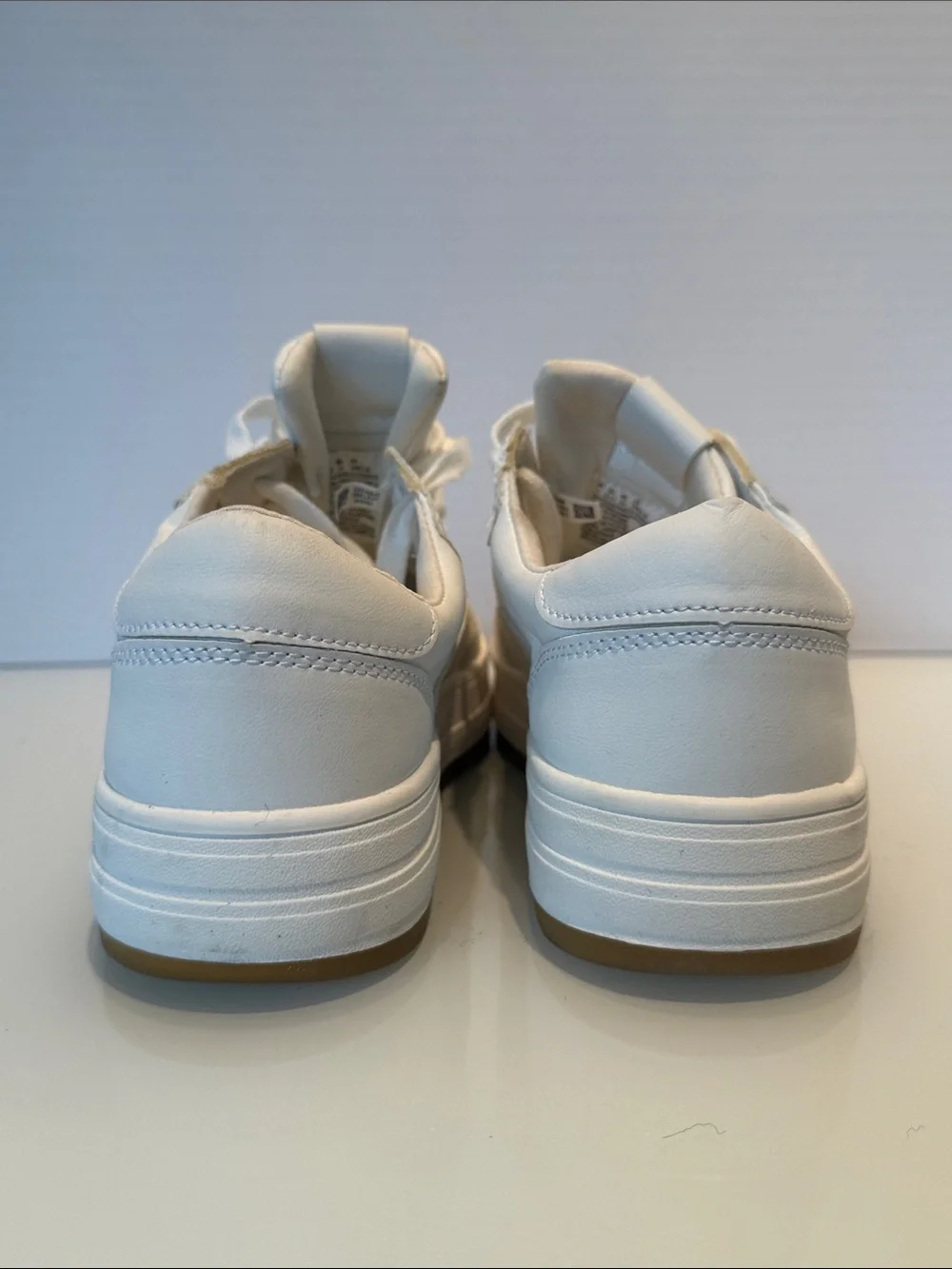 American Eagle Outfitters White Sneakers with Gum Outsole